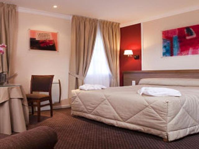 Hotel D'Etigny Bagneres-de-Luchon Exterior photo
